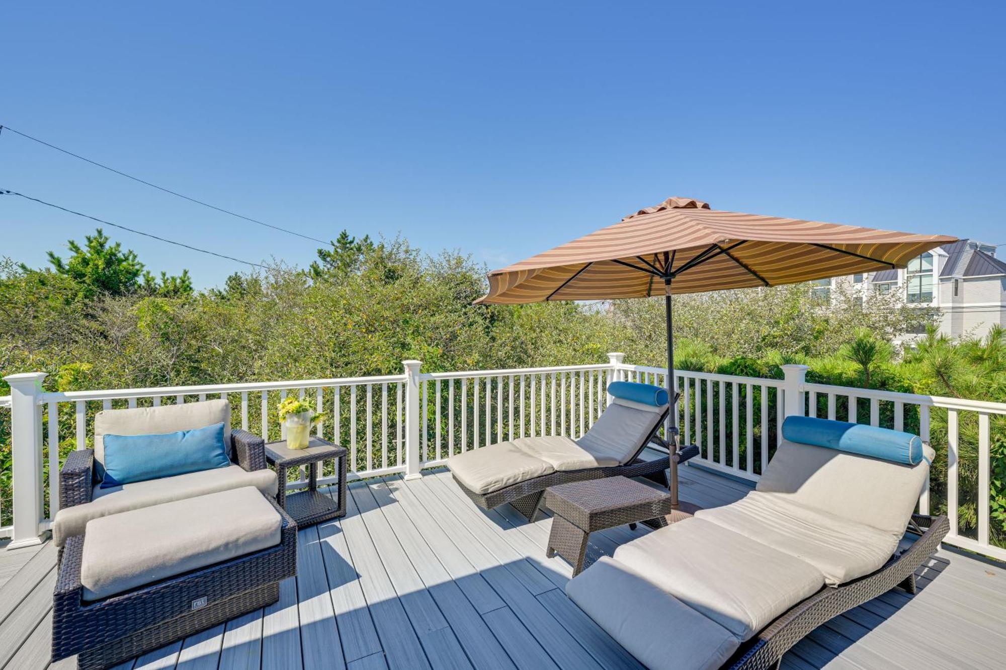 Westhampton Beach Home With Deck And Ocean Views! Exterior photo